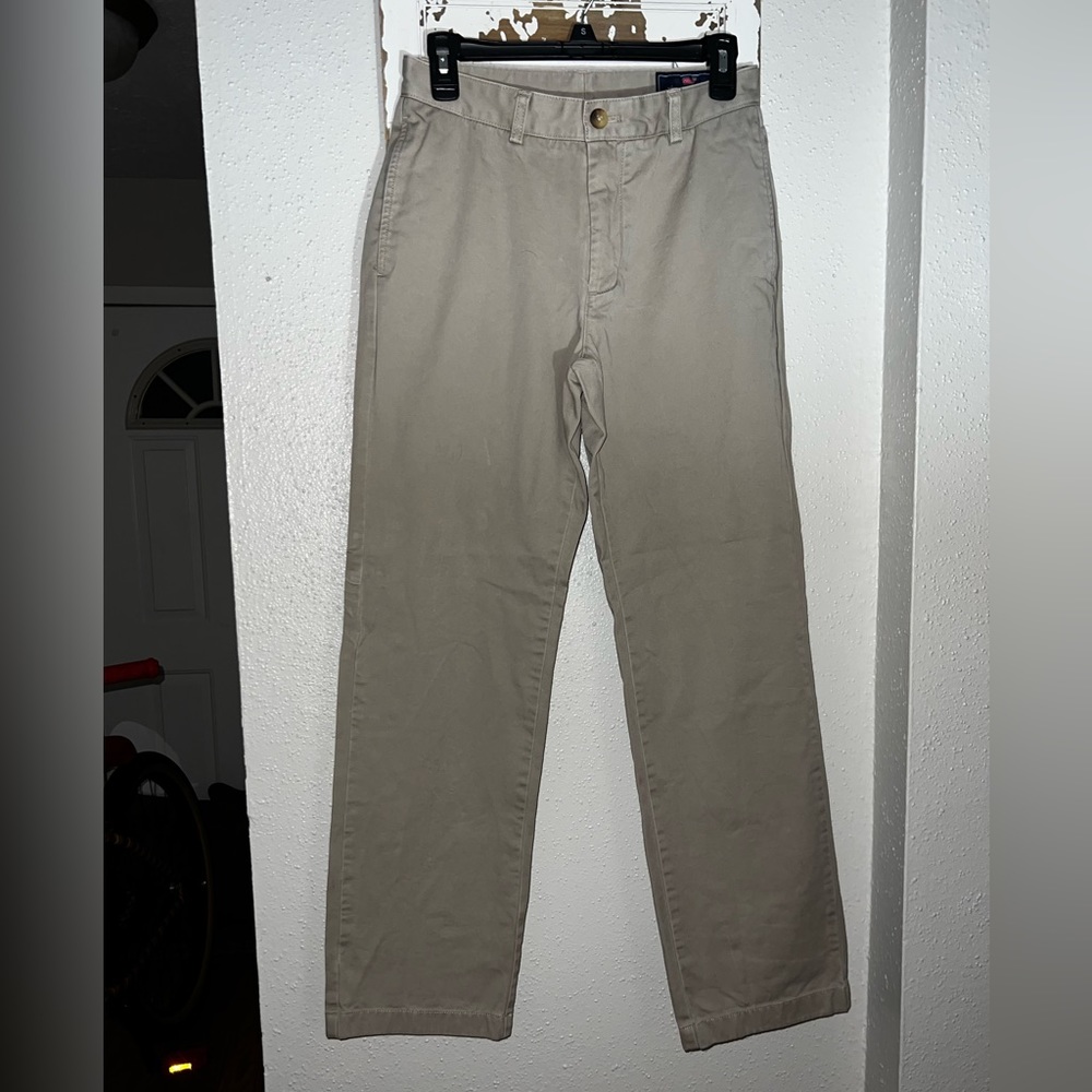 •Vineyard Vines• khaki pants - size 28 x 30 in excellent condition